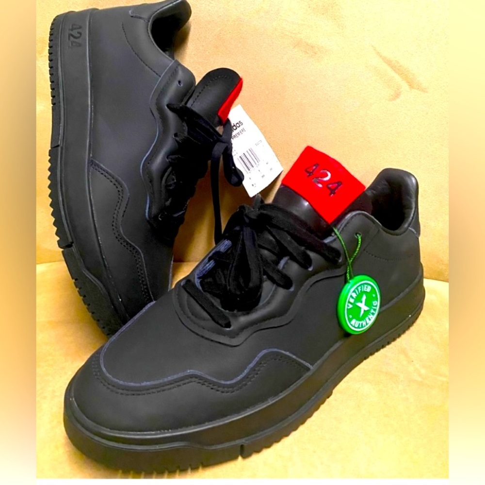 NWT Authentic Adidas SC Premiere 424